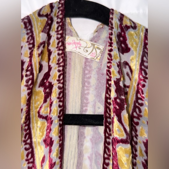 Free people velvet white red and yellow Floral Sheer duster open cardigan Kimono - Picture 4 of 6